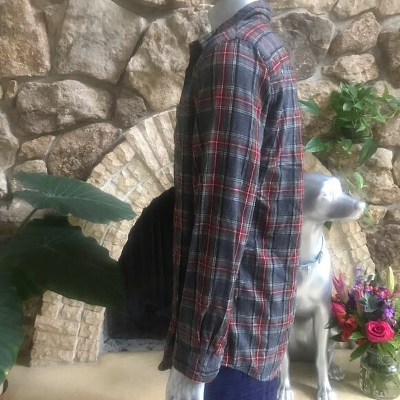 L.L. Bean Slightly Fitted Cotton Plaid Gray Red Flannel Button Down Size L Tall - Picture 2 of 7